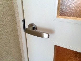 写真AC 部屋のドア レバーハンドル