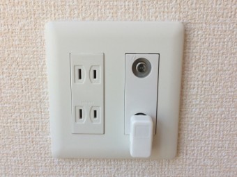 写真Ac テレビコンセント