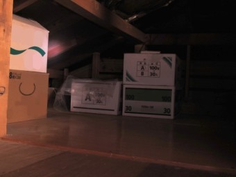 写真AC 天井裏の物置 小屋裏
