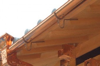 銅製樋