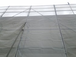 写真AC 建築現場 仮設足場ネット 山梨 リフォーム