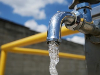 写真AC 水道の水