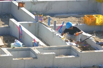 写真AC 住宅建築 基礎と設備工事 布基礎 山梨 リフォーム