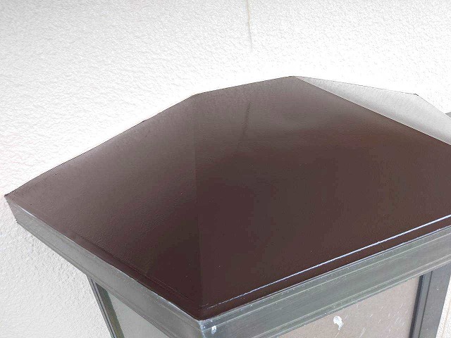 笛吹市で出窓板金・庇板金にシリコン塗装をして錆を抑えることで雨漏り予防