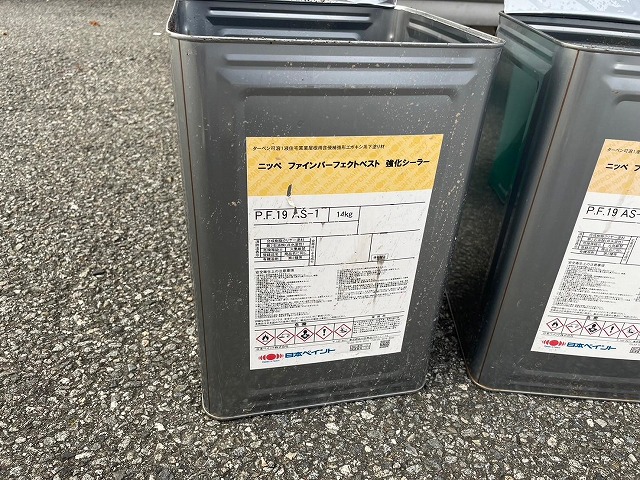 南アルプス市で屋根塗装（下塗り）で使用した塗料
