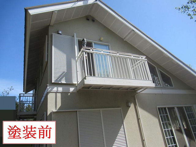 塗装前の住宅外観