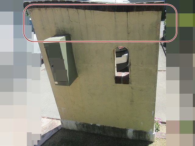 中巨摩郡昭和町で外壁調査！色あせや目地の隙間、換気口まわりの汚れを現地で確認！