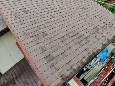 甲府市　屋根　塗膜劣化　塗装時期　工事前