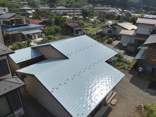 大月市　屋根遮熱塗装　完工写真