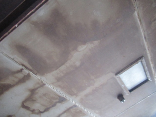 富士川町　室内天井漏水