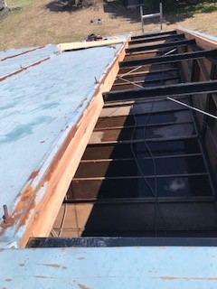トタン屋根　修理