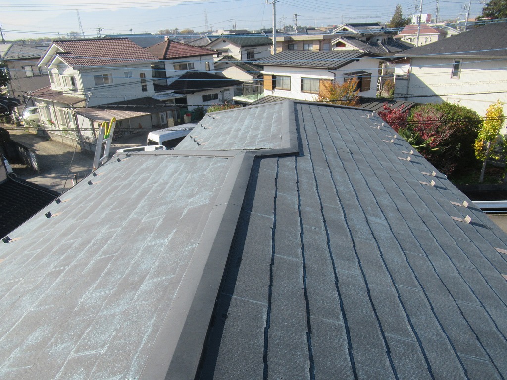屋根塗膜の劣化　昭和町