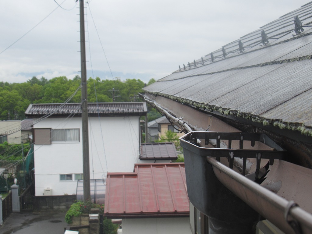 雨樋の劣化　韮崎市